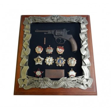 Панно с пистолетом Наган и наградами СССР