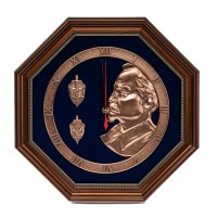 Настенные часы Феликс Дзержинский Настенные часы Феликс Дзержинский