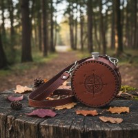 Фляга круглая Витязь (из кожи)