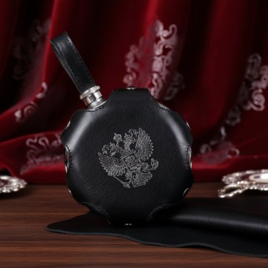 Фляга круглая Гербовая (из кожи) 