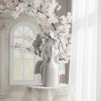 Декоративная ваза Девочка-ангелочек